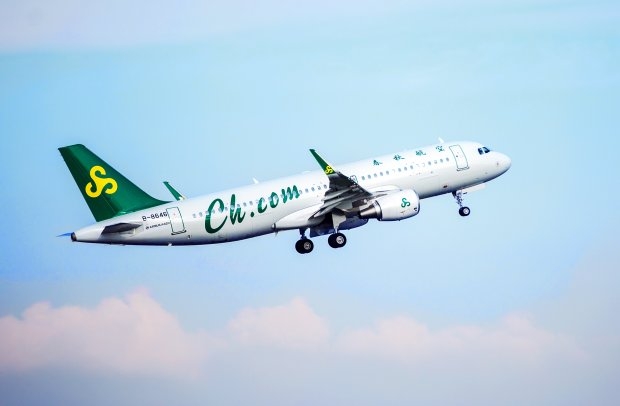 Spring Airlines opens HCM City City-Shanghai air route